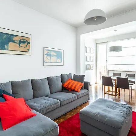 Apartment Ambassador Balcony