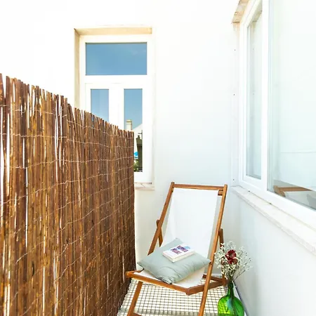 Ambassador Balcony * Lisbon